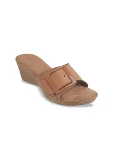 Mochi Wedge Sandals with Buckles