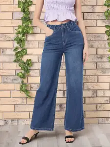 DressBerry Women Light Distressed Straight Fit Jeans