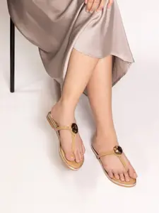 CAI Gold Coin Tan Thong Flats