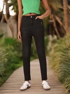 DressBerry Women Soft Edge slim Fit Low Distress Light Fade Stretchable Frayed Jeans