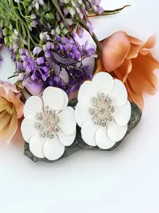 Sangria Artificial Stones Studded Floral Studs