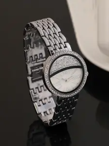 HAUTE SAUCE by  Campus Sutra HAUTE SAUCE by Campus Sutra Women Embellished Dial & Stainless Steel Bracelet Style Straps Analogue Watch