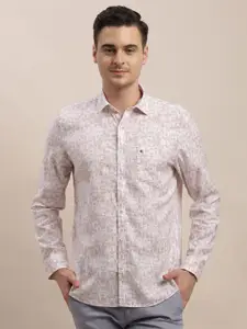 Turtle Men Relaxed Slim Fit Floral Opaque Printed Casual Shirt