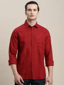 Turtle Men Relaxed Slim Fit Opaque Printed Casual Shirt