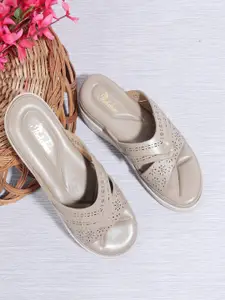 Padchin PU Flatform Sandals