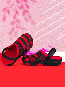 BERSACHE Boys Pack Of 2 Clogs Flip-Flops