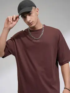 HIGHLANDER Men Typography Printed Drop-Shoulder Sleeves T-shirt