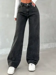 DressBerry Women Comfort Straight Fit High-Rise Light Fade Acid Wash Stretchable Jeans