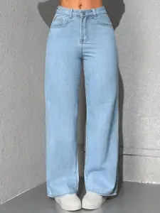 DressBerry Women Comfort Straight Fit High-Rise Light Fade Acid Wash Stretchable Jeans