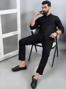 Crimsoune Club Men Classic Slim Fit Opaque Striped Casual Shirt