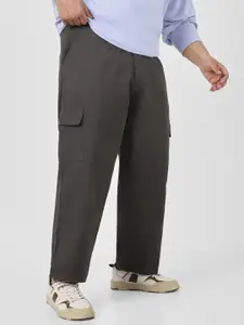 Urbano Plus Men Cotton Loose Fit Cargo Trouser