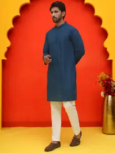 Jompers Men Embroidered Regular Chikankari Pure Cotton Kurta with Churidar