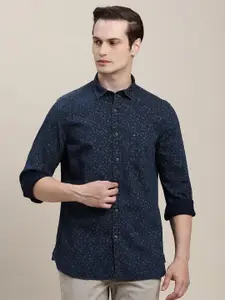 Turtle Men Relaxed Slim Fit Floral Opaque Printed Casual Shirt