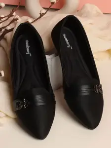 DressBerry Women Embellished Ballerinas with Buckles Flats