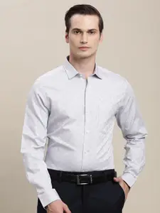 Turtle Men Standard Slim Fit Micro Checks Opaque Checked Formal Shirt