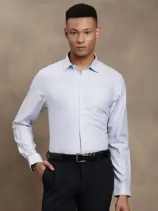 Turtle Men Standard Slim Fit Opaque Formal Shirt