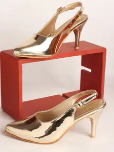 Kliev Paris Kitten Pumps with Buckles