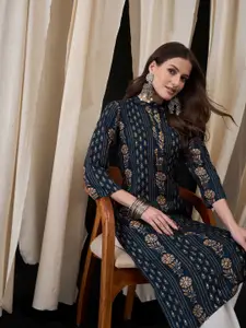 Anouk Floral Printed Mandarin Collar Straight Kurta