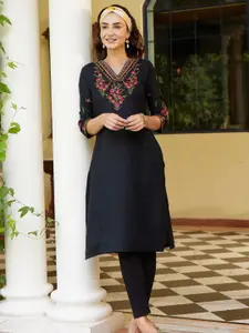 Rangriti Floral Yoke Design V-Neck Straight Kurta