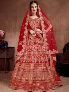 DIVASTRI Floral Embroidered Semi-Stitched Lehenga & Unstitched Blouse With Dupatta