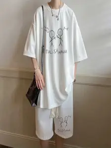 StyleCast Printed Round Neck T-Shirt & Shots