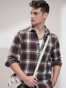 HIGHLANDER Men Opaque Checked Casual Shirt