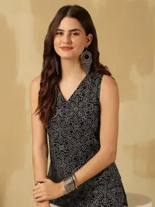 Anouk Rustic Floral Print Top