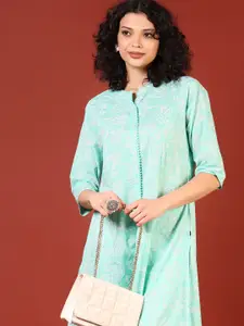 V-Mart Floral Printed Mandarin Collar Straight Kurta