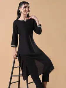 SHOWOFF Notch Neck Zari Work Straight Kurta