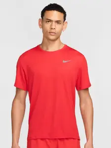 Nike Dri-FIT UV Miler Men's Short-Sleeve Running Tshirt