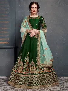 DIVASTRI Embroidered Zari Work Semi-Stitched Velvet Lehenga & Blouse With Dupatta