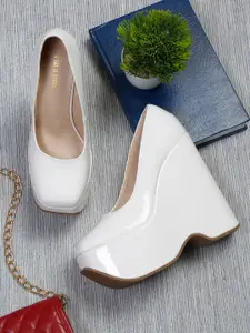Flat n Heels Wedge Pumps