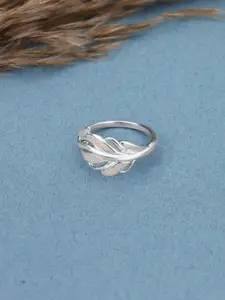 Mia by Tanishq 925 Sterling Silver Stones Studded Ethereal Leaf Finger Ring