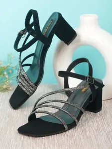 Flat n Heels Block Sandals with Bows