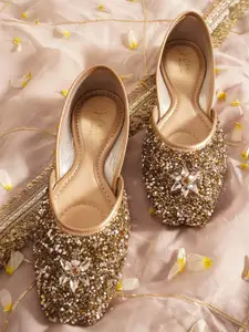 JM Looks Women Fashion Flat Embellished Round Toe Flat Jutti with Comfortable Sole