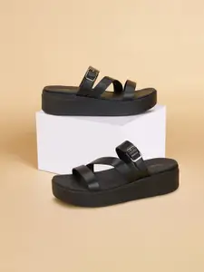 Forever Glam by Pantaloons Women Solid Comfort Sole 
Heel With Laser Detailing