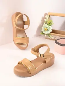 DressBerry Wedge Gladiators with Buckles