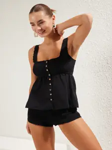 Trendyol Sleeveless Top With Shorts Co-Ords