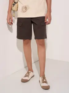 7 Alt by Pantaloons Men Cargo Shorts