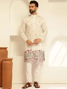 SOJANYA Men Floral Embroidered Regular Thread Work Kurta with Pyjamas