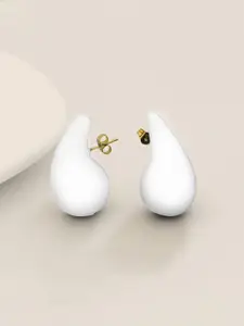 VAGHBHATT Teardrop Shaped Drop Earrings