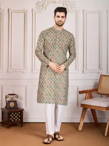 House of Pataudi Printed Mandarin Collar Neck Chikankari Kurta Set