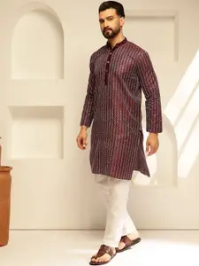 SOJANYA Men Embroidered Regular Thread Work Kurta with Pyjamas