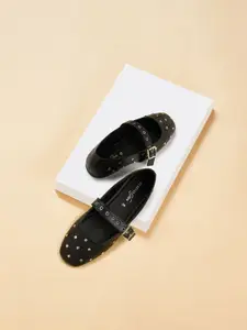 Forever Glam by Pantaloons Women Textured Party Fashion Flats