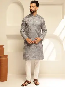 SOJANYA Men Regular Kurta with Pyjamas
