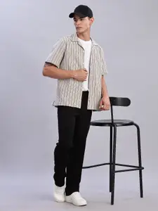 Tommy Hilfiger Men Classic Opaque Striped Casual Shirt