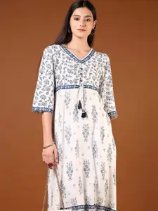 V-Mart Women Floral Printed Sequinned Kurta