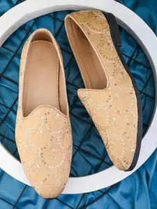 House of Pataudi Men Lightweight Sequined Slip On Mojaris