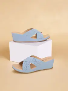 Forever Glam by Pantaloons Women Solid Comfort Sole 
Heel With Laser Detailing