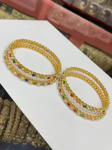 AARTISAI Set Of 4 Gold-Plated Stone Studded Traditional Bangles